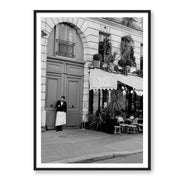 The Waiter B&W
