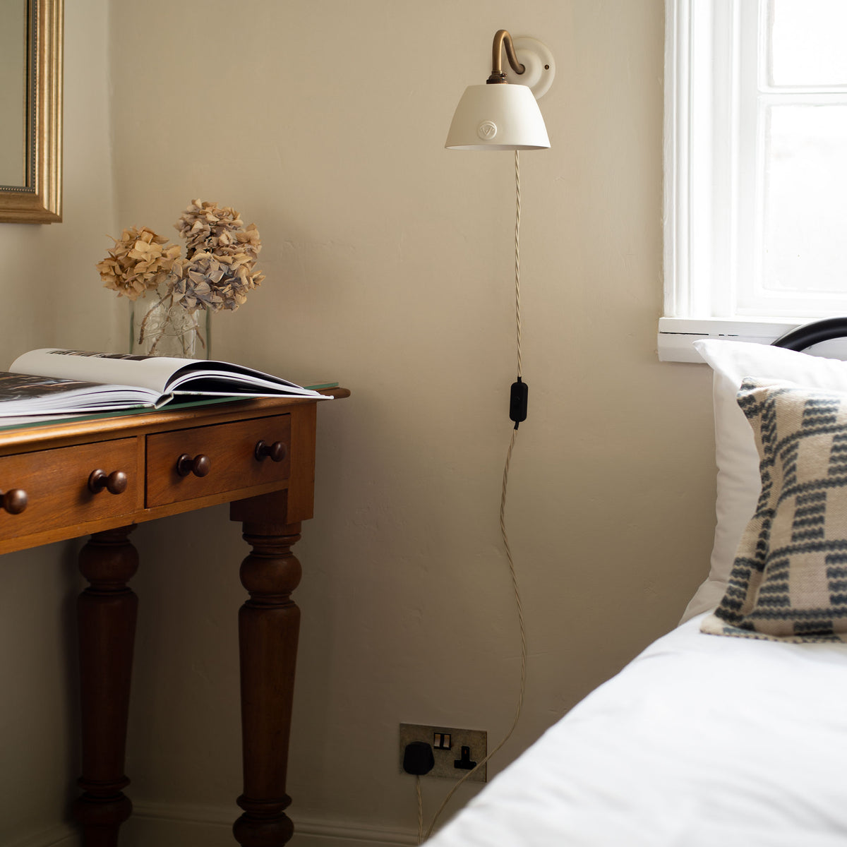 Bergholt Cottage Plug-In Wall Light