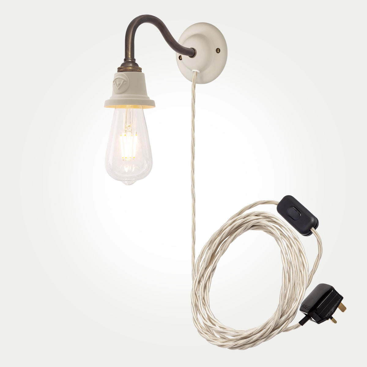 Bergholt Delphinium Plug-In Wall Light