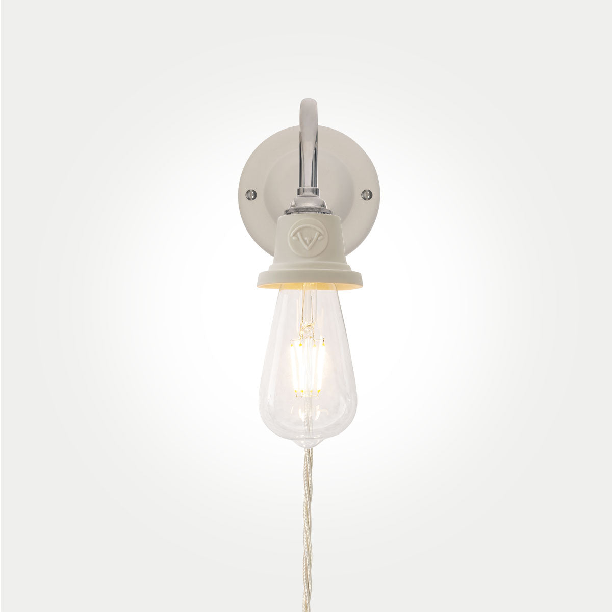 Bergholt Delphinium Plug-In Wall Light