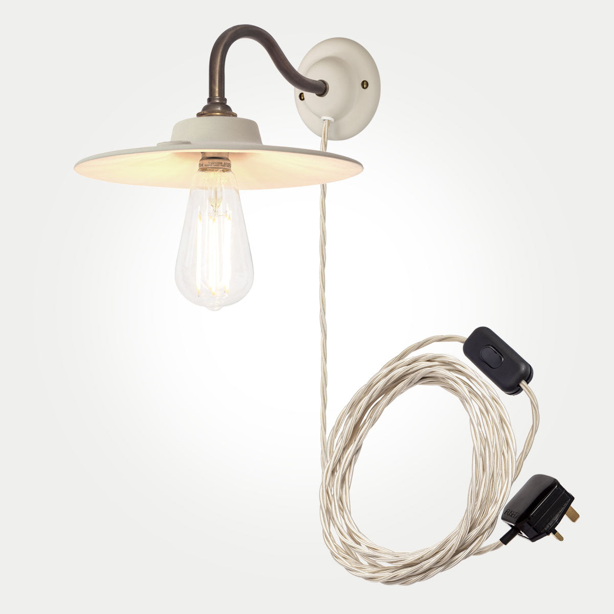 Bergholt Fonteyn Plug-In Wall Light