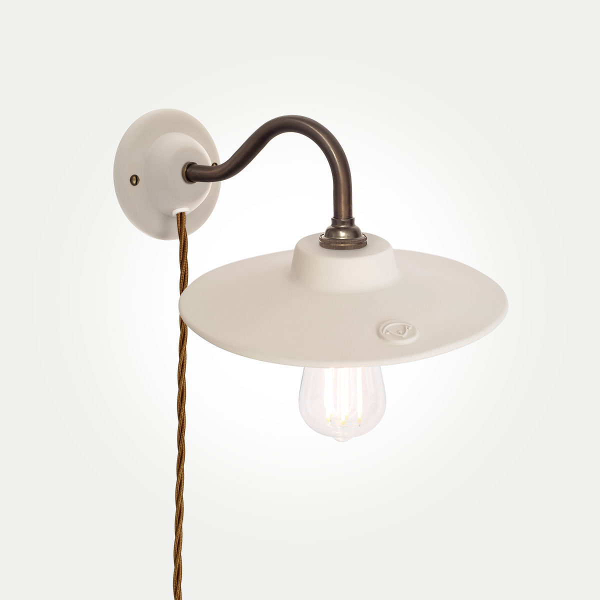 Bergholt Fonteyn Plug-In Wall Light