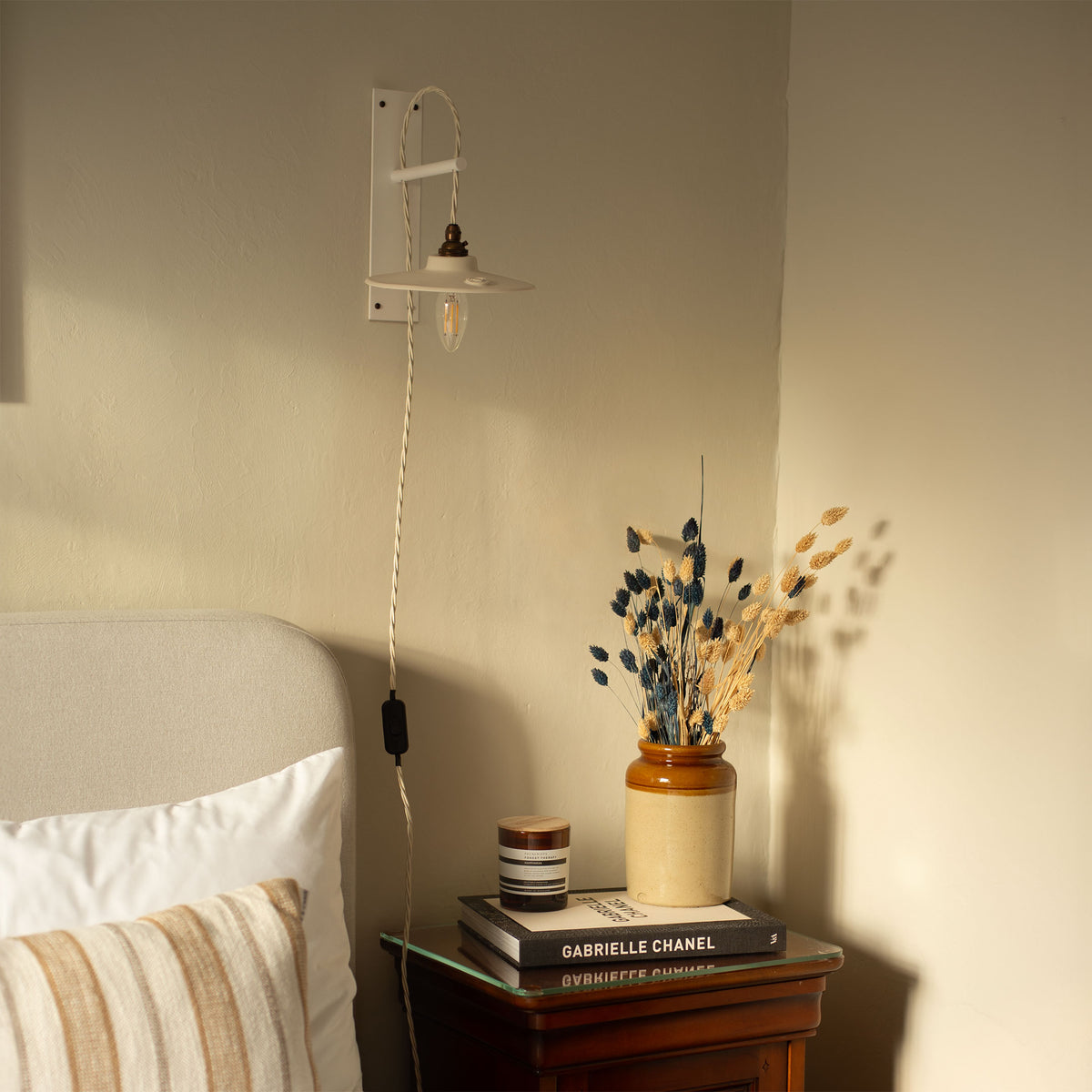 Flatford Petite Fonteyn Plug-In Wall Light