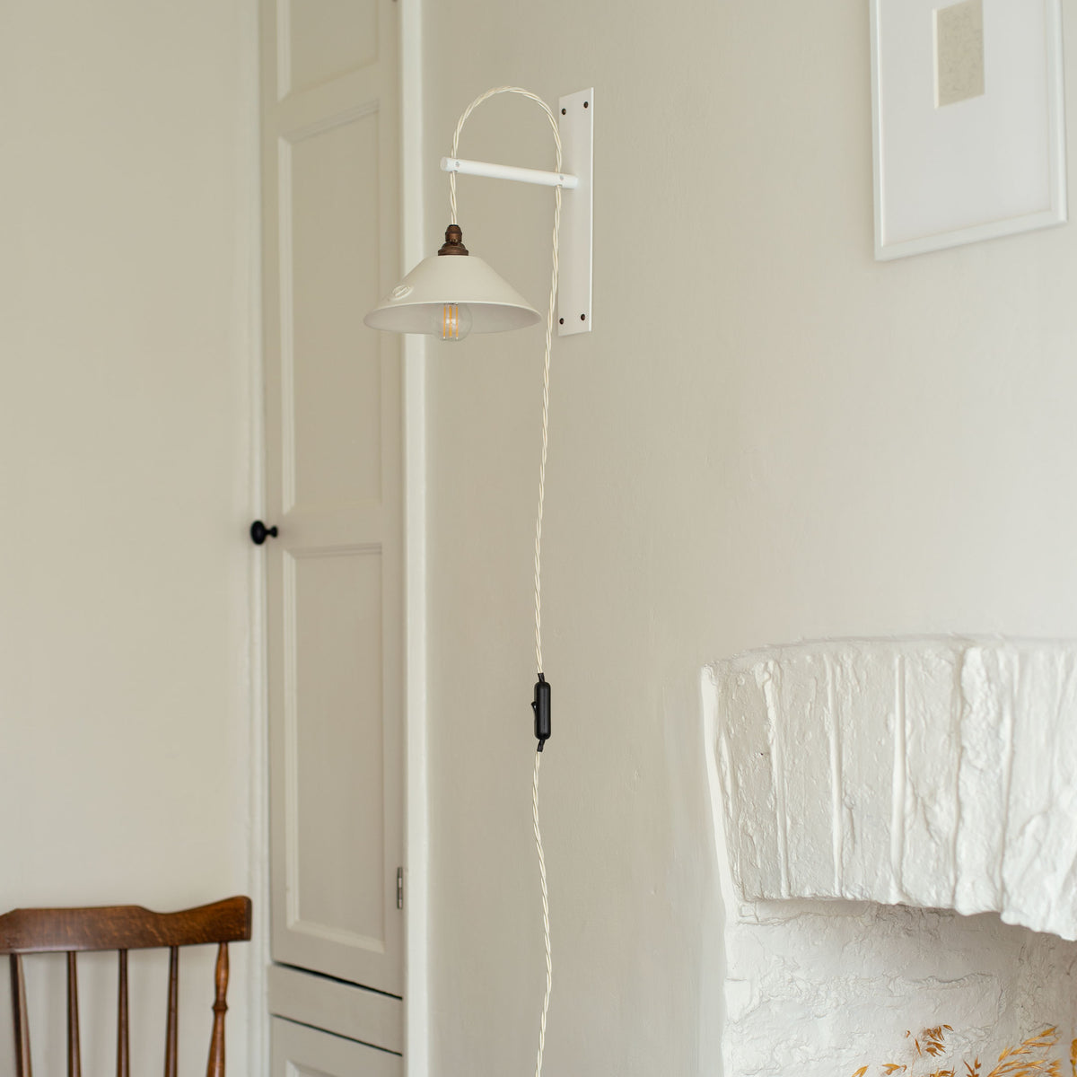 Flatford Small Keats Plug-In Wall Light