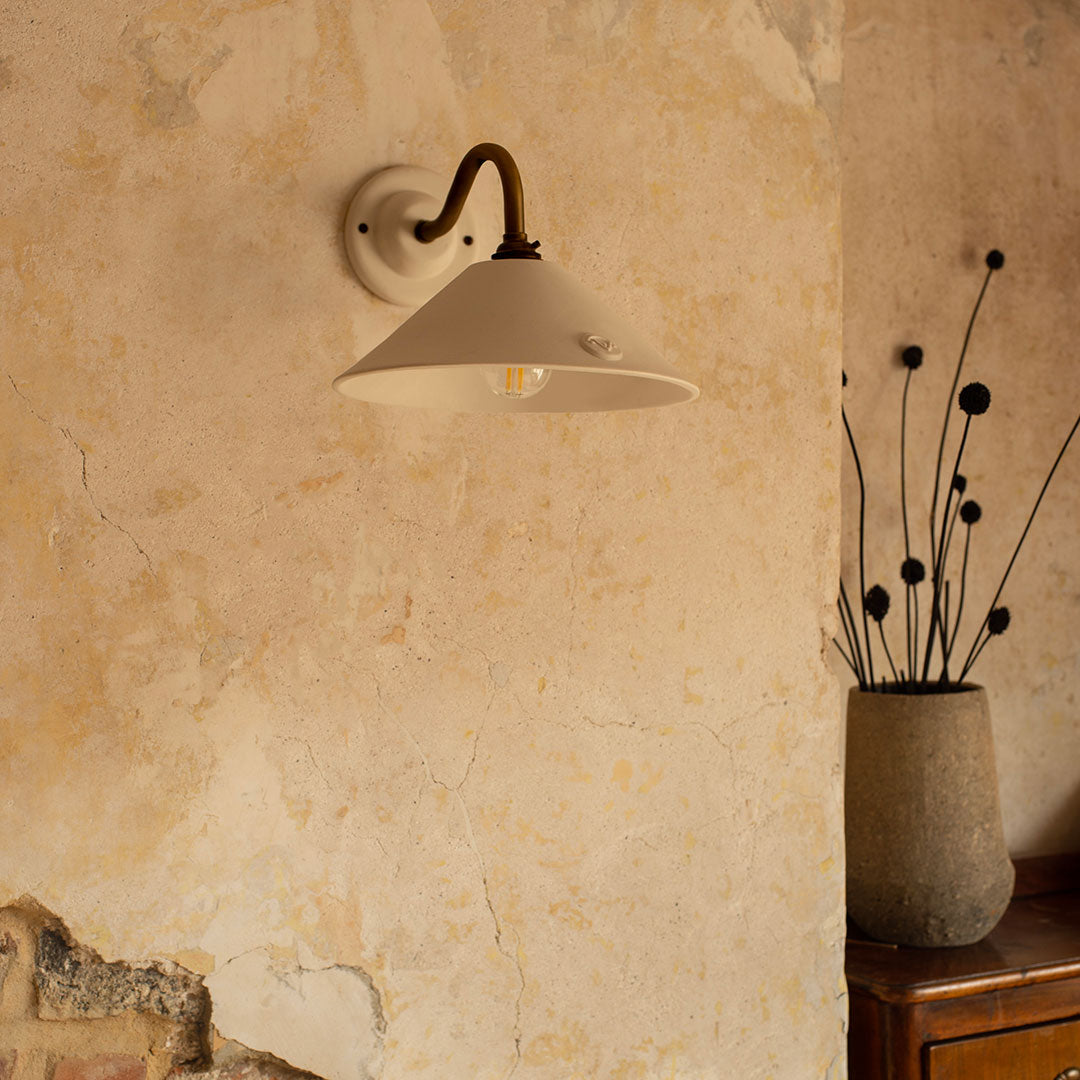 Bergholt Keats Wall Light