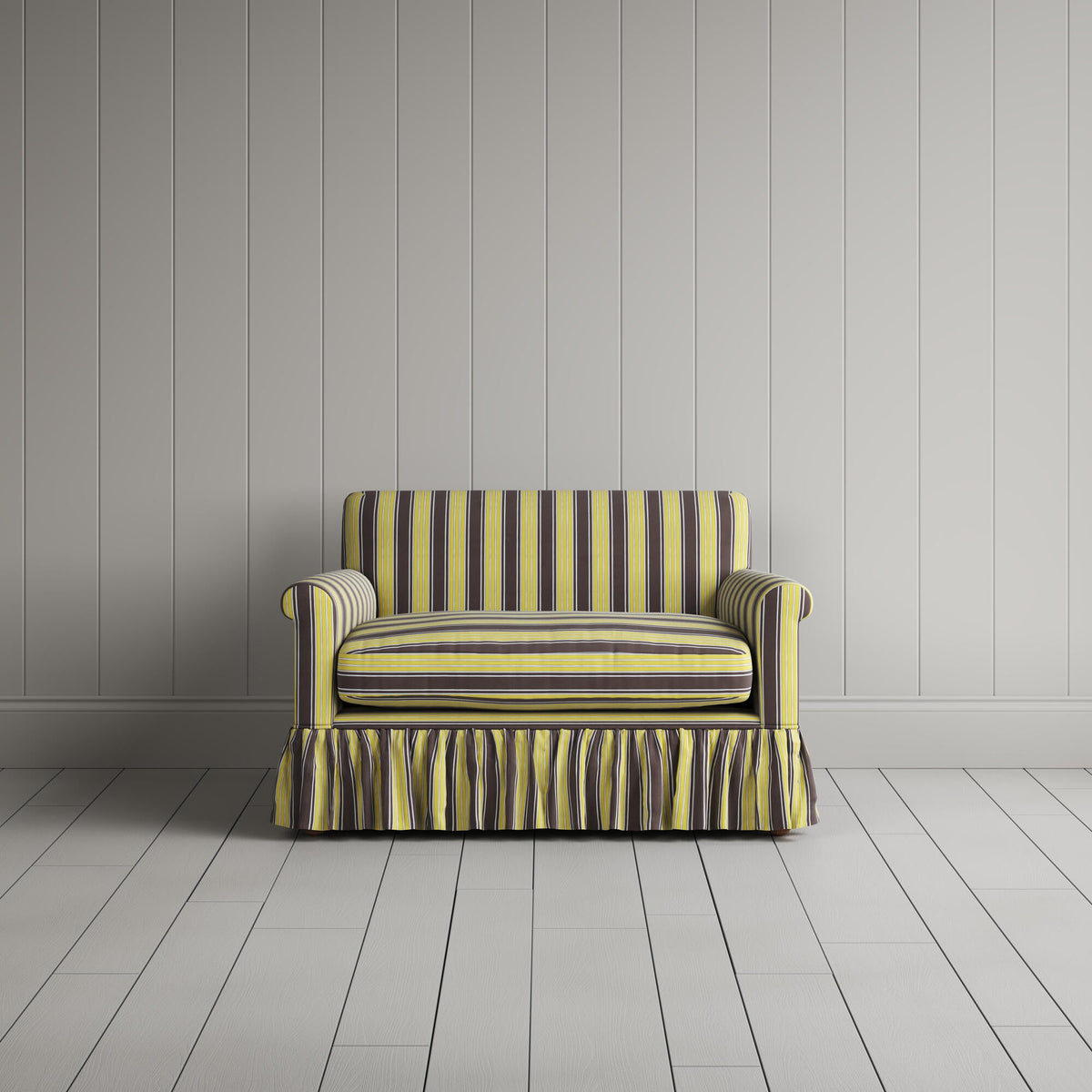 Curtain Call Love Seat in Regatta Cotton, Custard