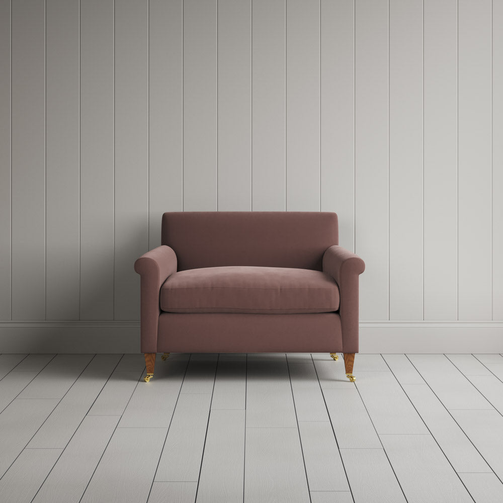 Idler Love Seat in Intelligent Velvet Dusky Pink