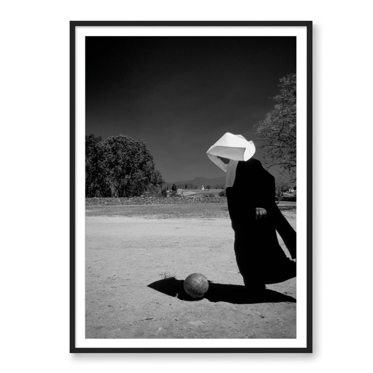 Nun Plays Futbol