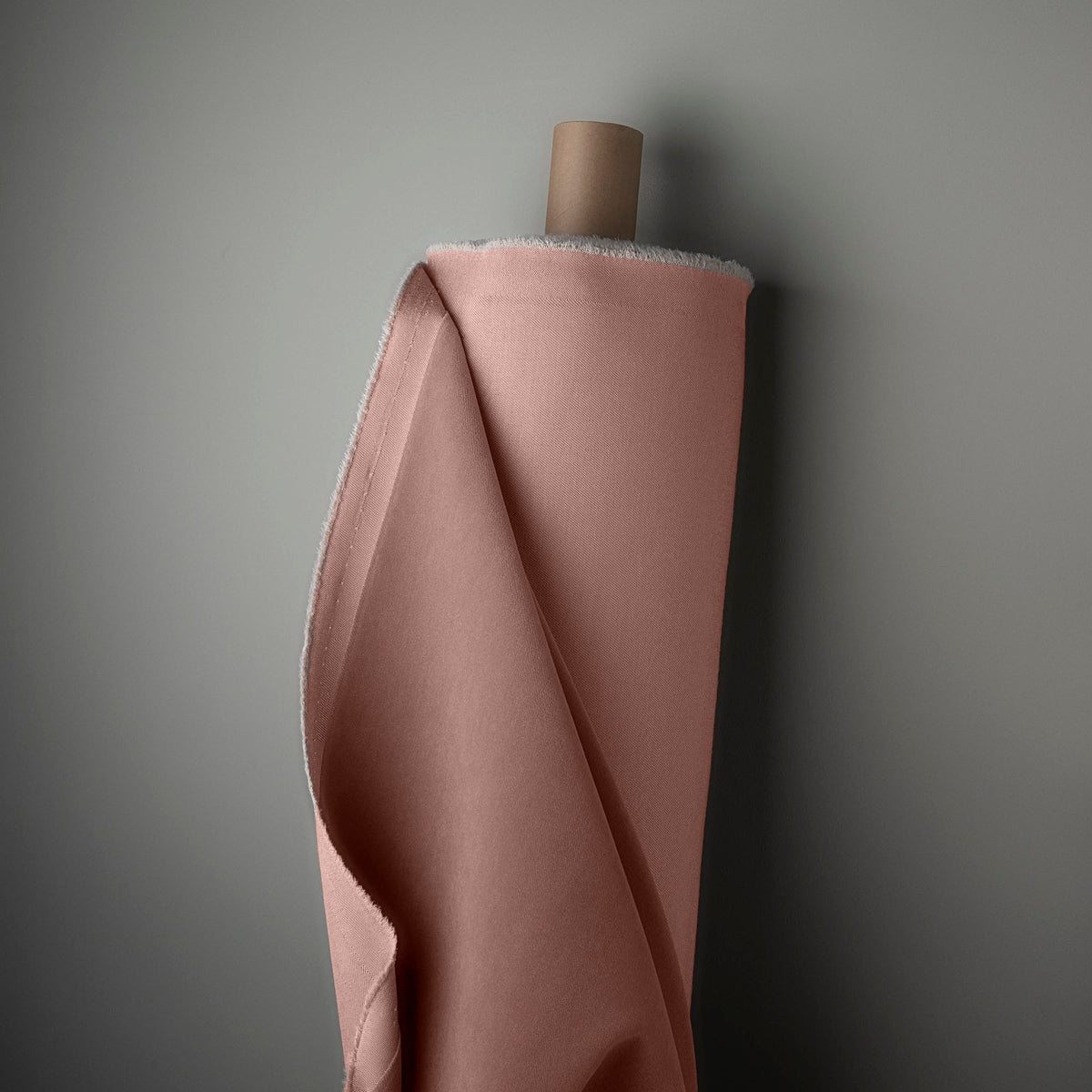 Hither Hexagonal Ottoman in Intelligent Velvet Dusky Pink