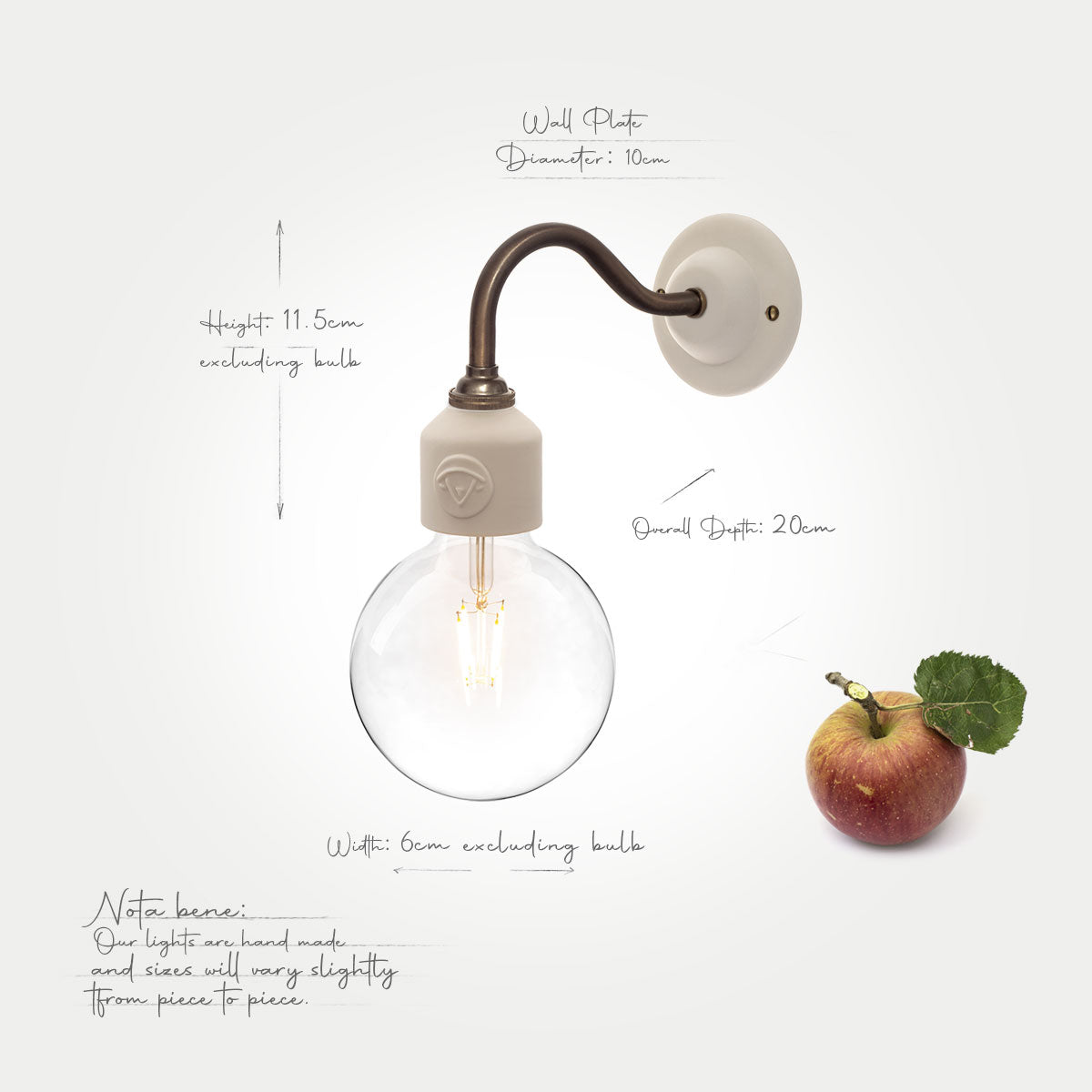 Bergholt Acanthus Wall Light